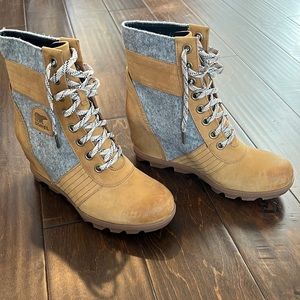 COPY - Sorel Wedge Joan of Arctic Brown Gray Suede Wedge Heel boots
